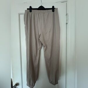 Vuori Women's Tan Joggers